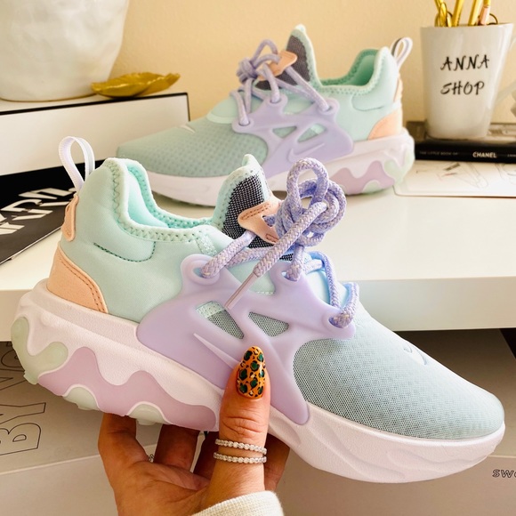 NWT Nike react presto teal - Picture 2 of 8